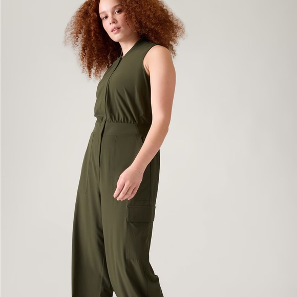 NWOT Athleta Brooklyn Utility Jumpsuit Size 0 Aspen Olive Green - Picture 2 of 12